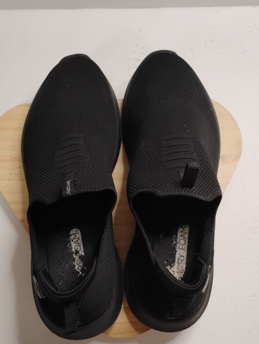 Skechers Men's Black Slip-On Knit Sneakers